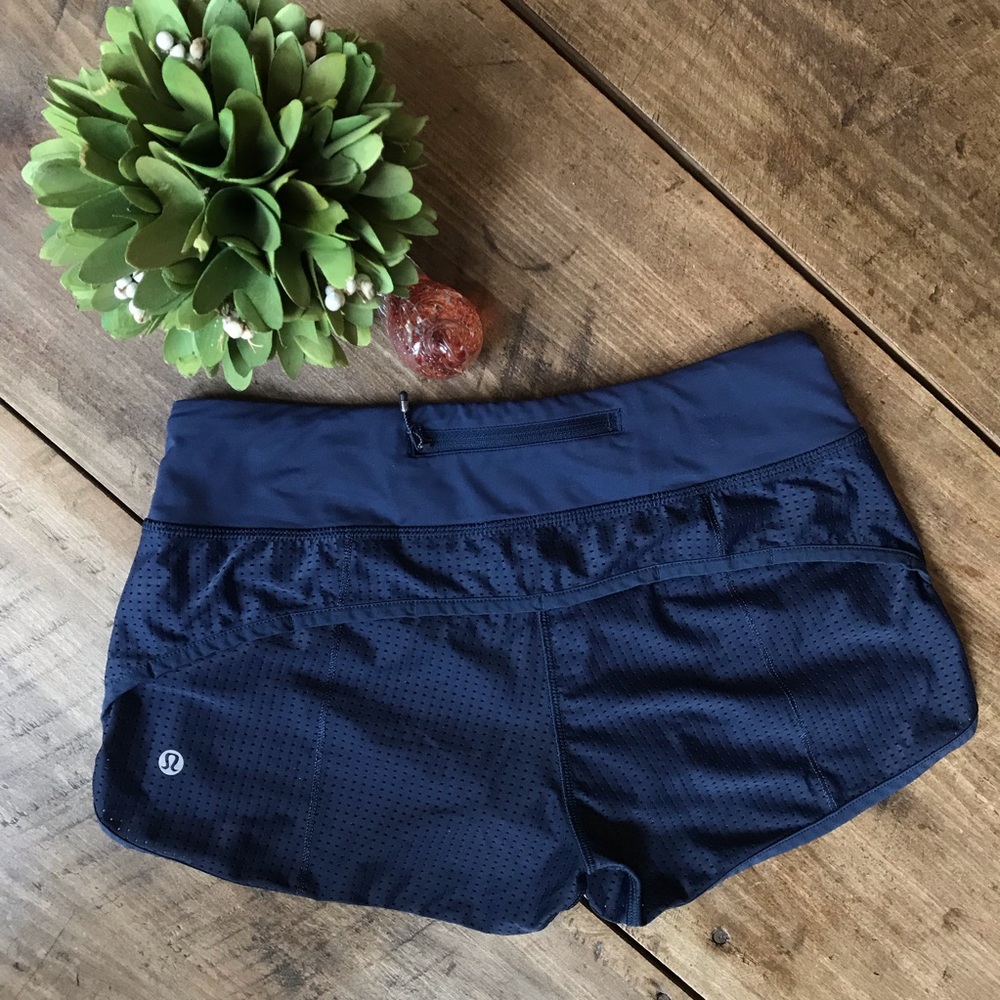 Lululemon Speed Short 2.5in